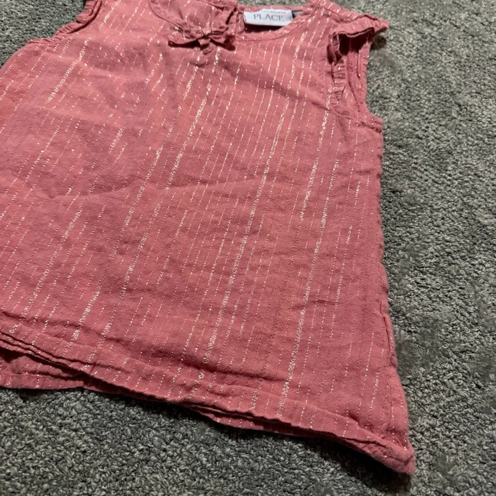 The Children’s Place 5T sleeveless shirt with bow on‎ top and sparkle throughout